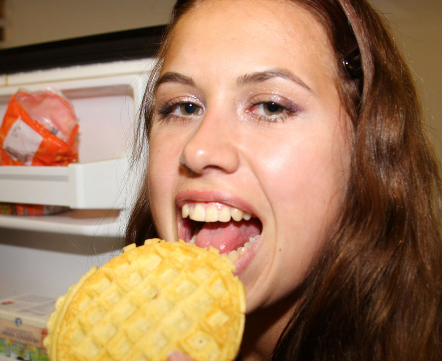 Party turns into group sex orgy